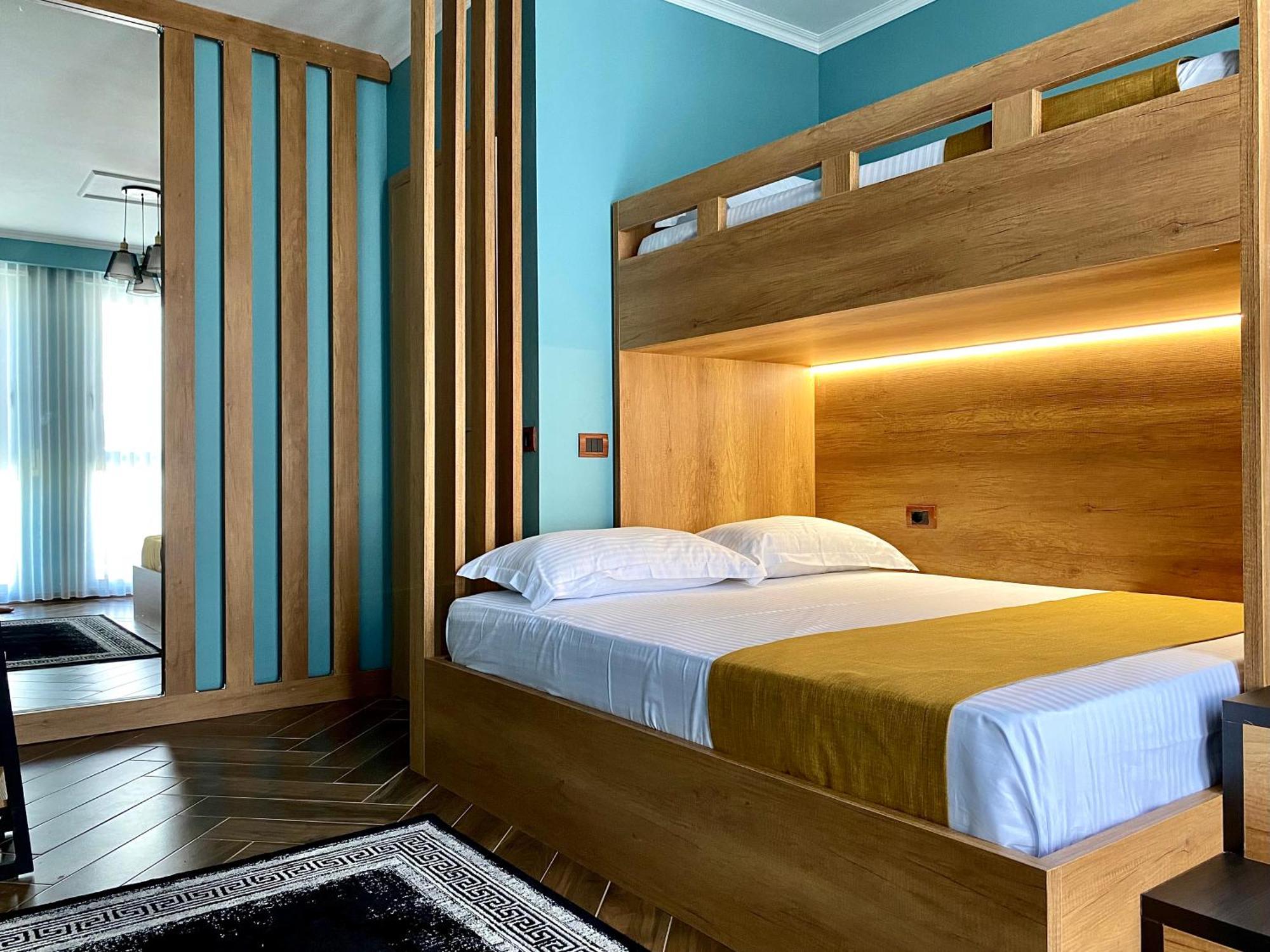 Eka Luxury Seaview Апартаменты Влёра