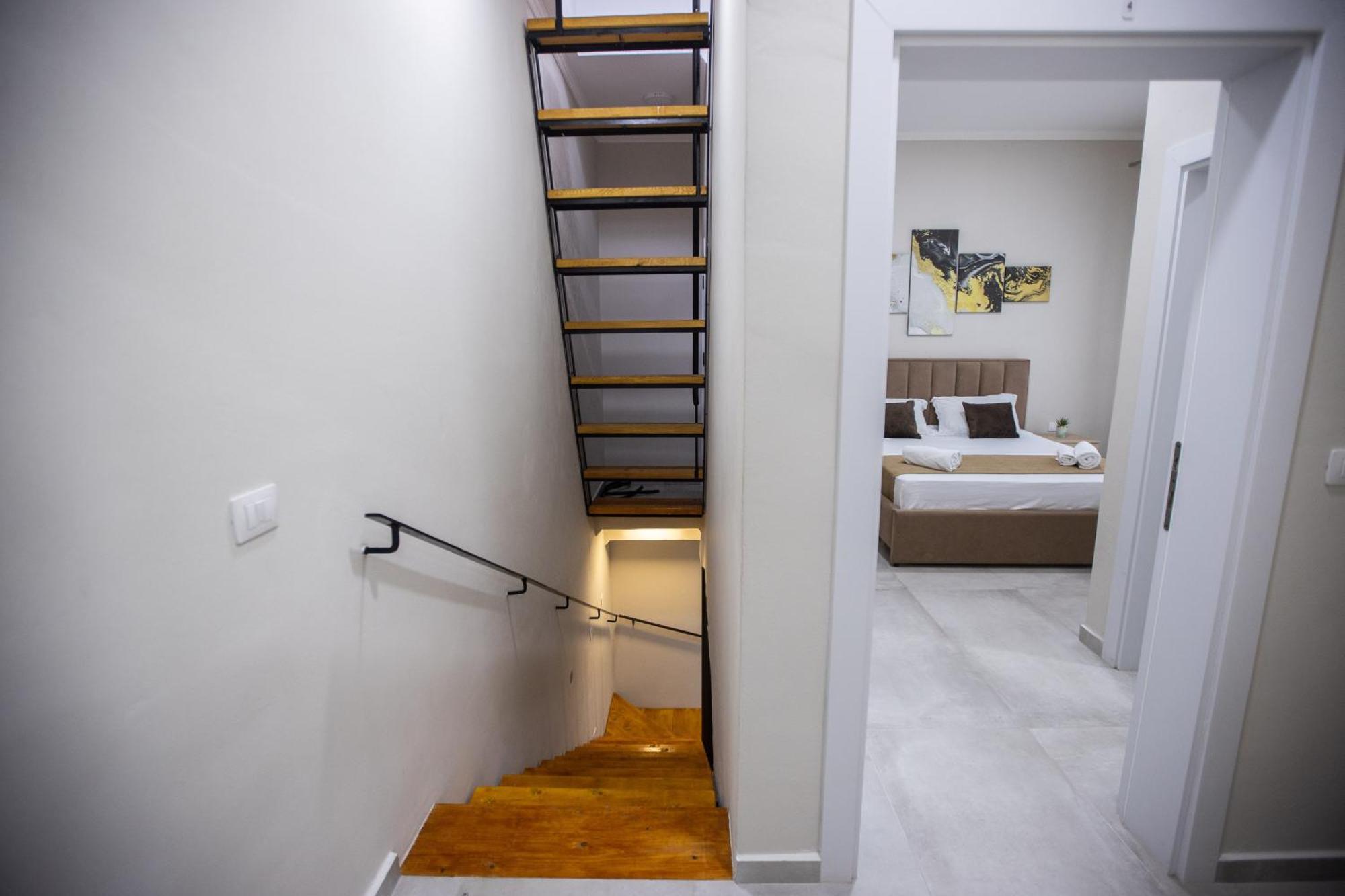 Eka Luxury Seaview Апартаменты *