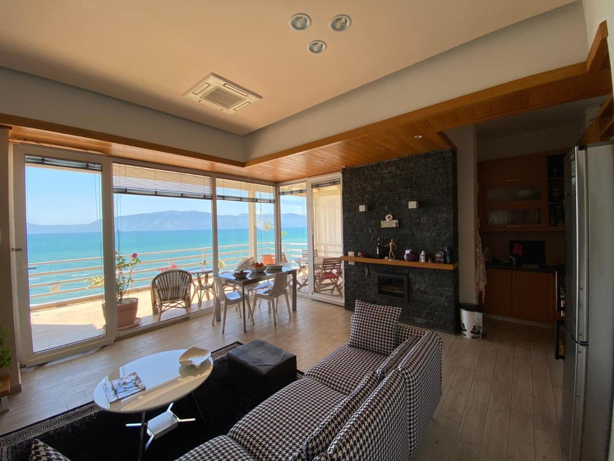 Апартаменти Eka Luxury Seaview *