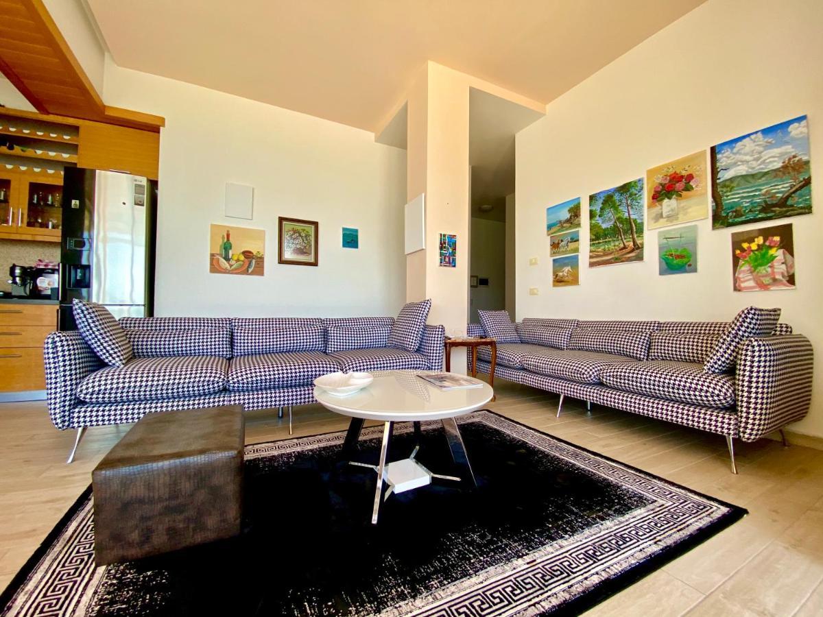 Eka Luxury Seaview Апартаменти *
