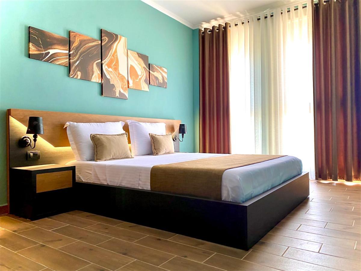 Eka Luxury Seaview Вльора