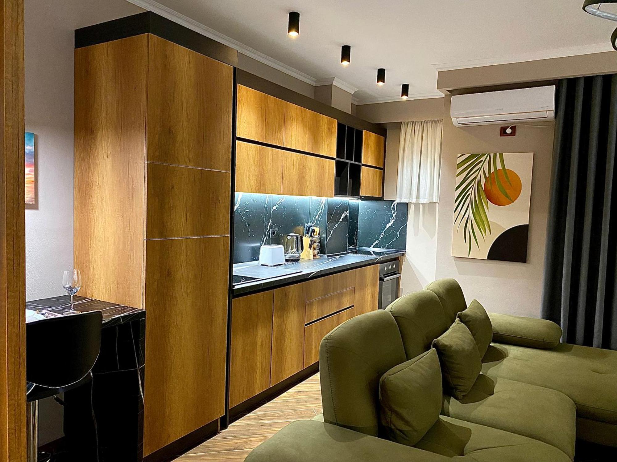 Eka Luxury Seaview * Вльора