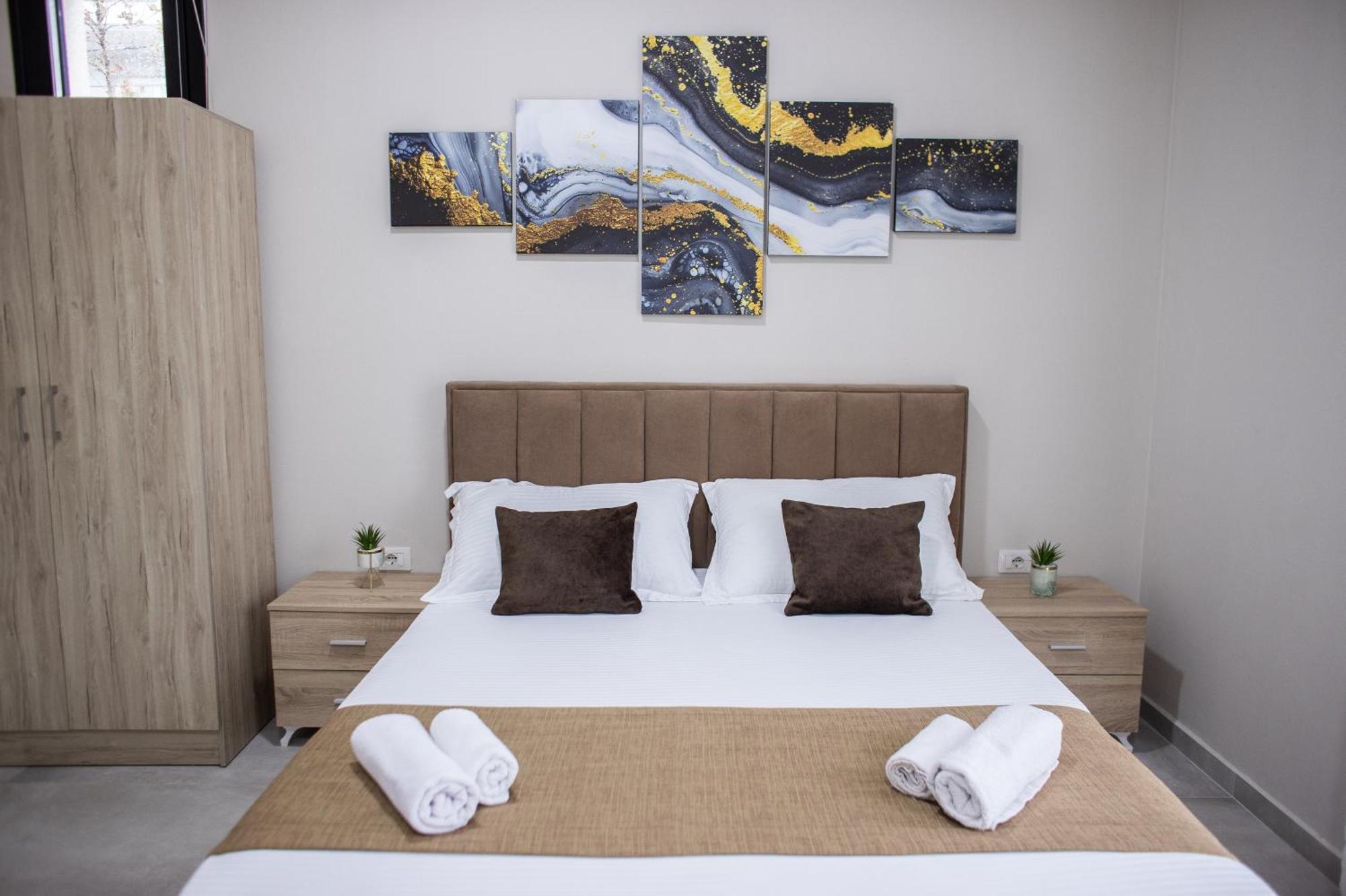 Апартаменти Eka Luxury Seaview